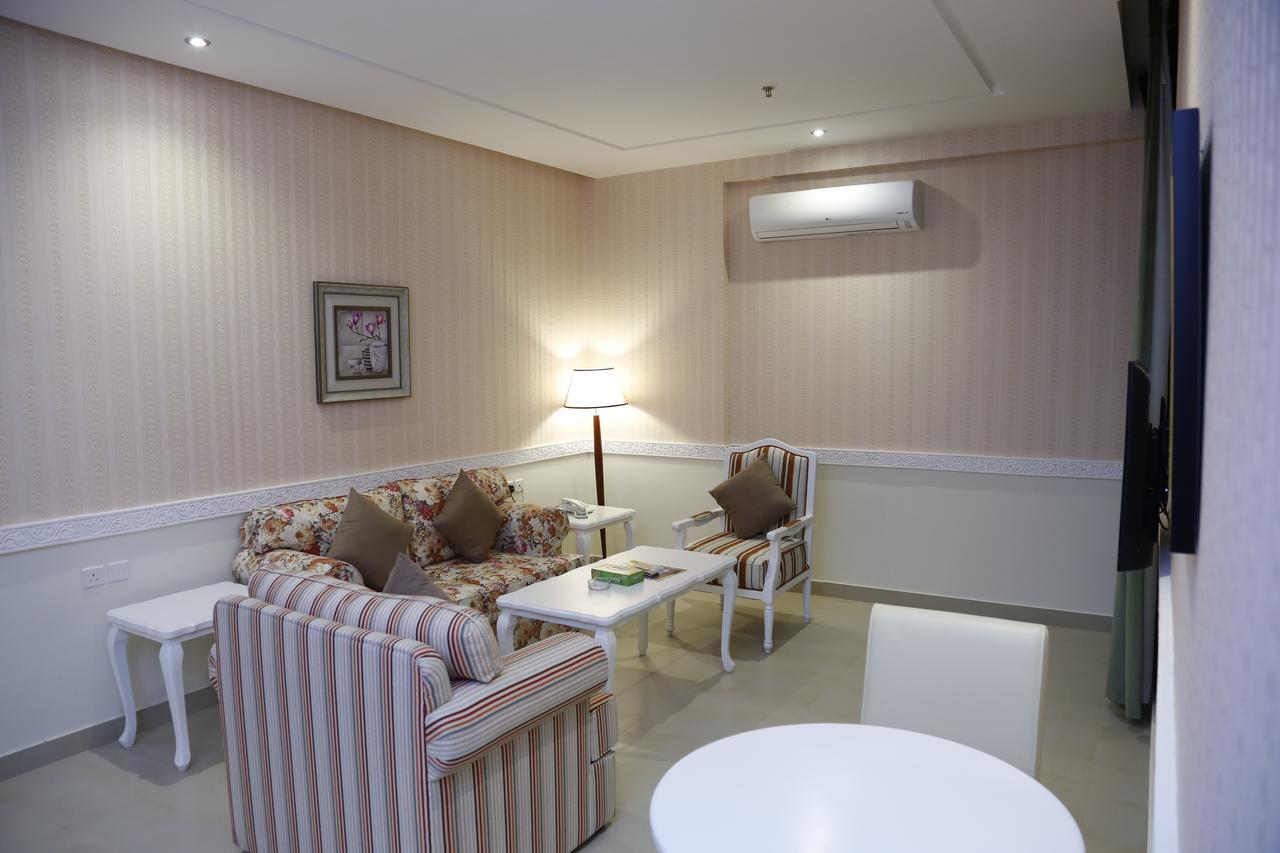 Flora Hotel Suite 2 فلورا2 للشقق المخدومة Riyadh Eksteriør bilde