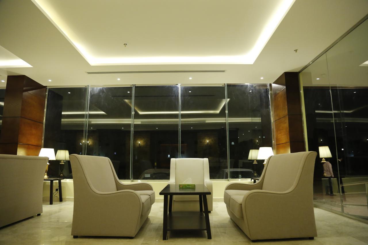 Flora Hotel Suite 2 فلورا2 للشقق المخدومة Riyadh Eksteriør bilde