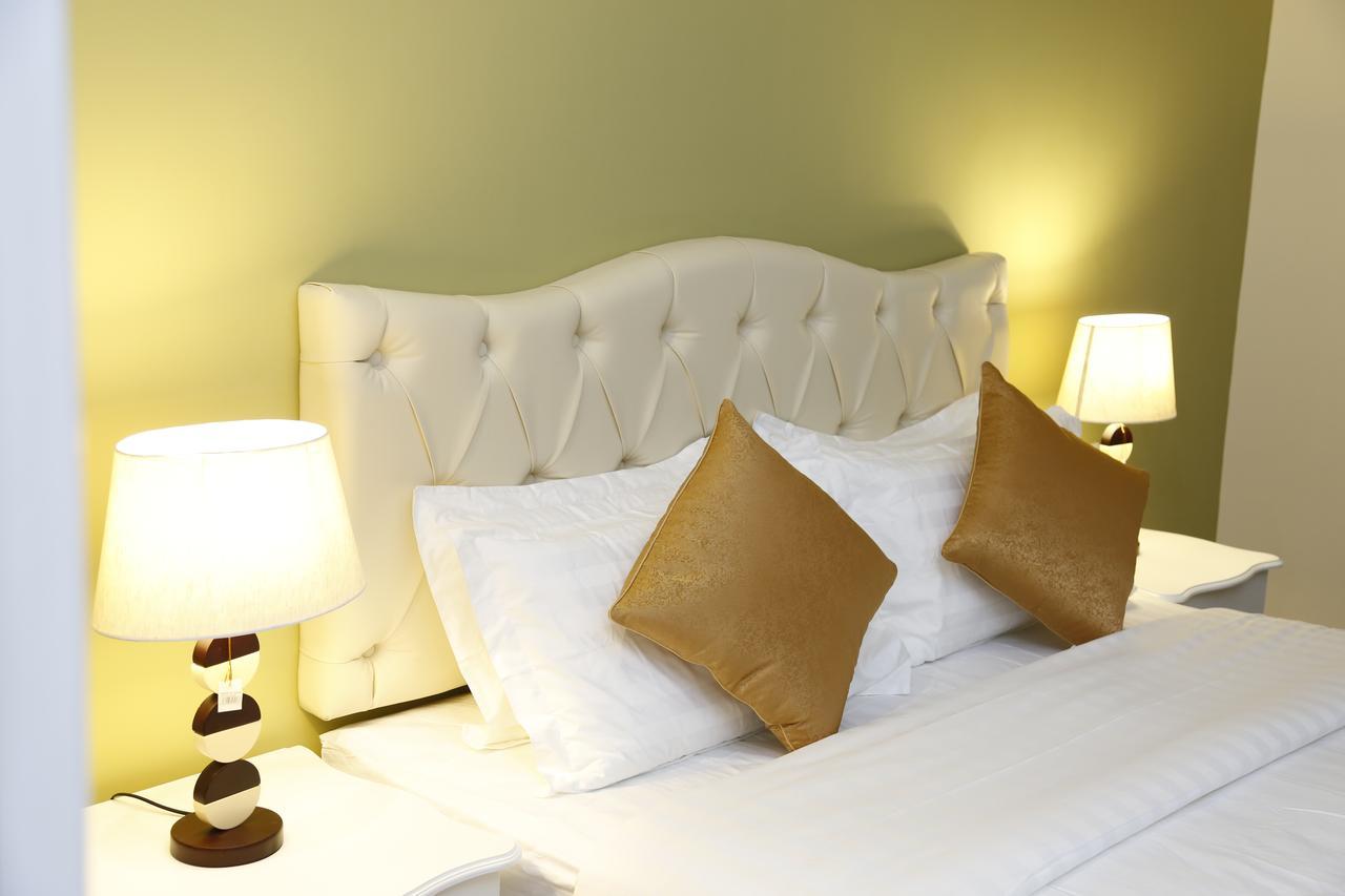 Flora Hotel Suite 2 فلورا2 للشقق المخدومة Riyadh Eksteriør bilde