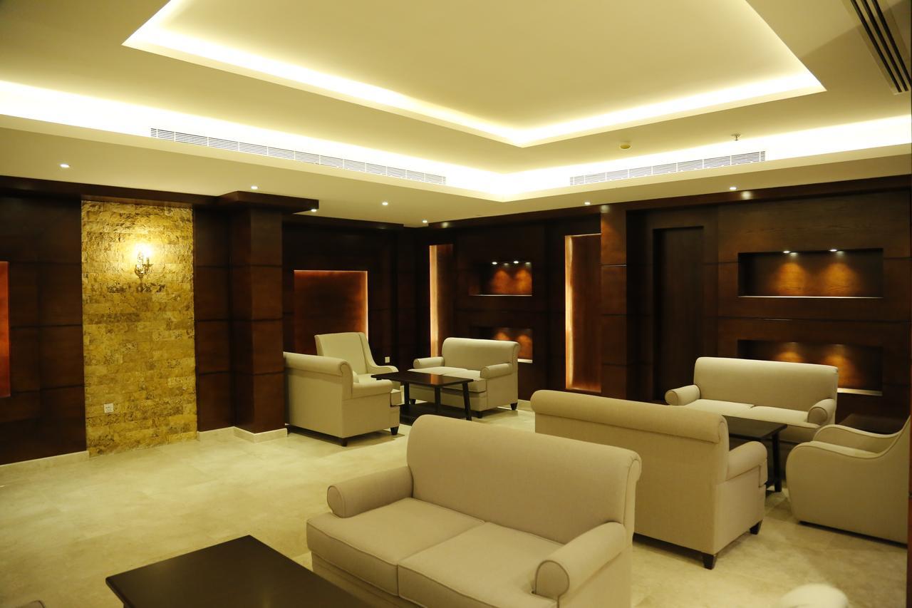 Flora Hotel Suite 2 فلورا2 للشقق المخدومة Riyadh Eksteriør bilde