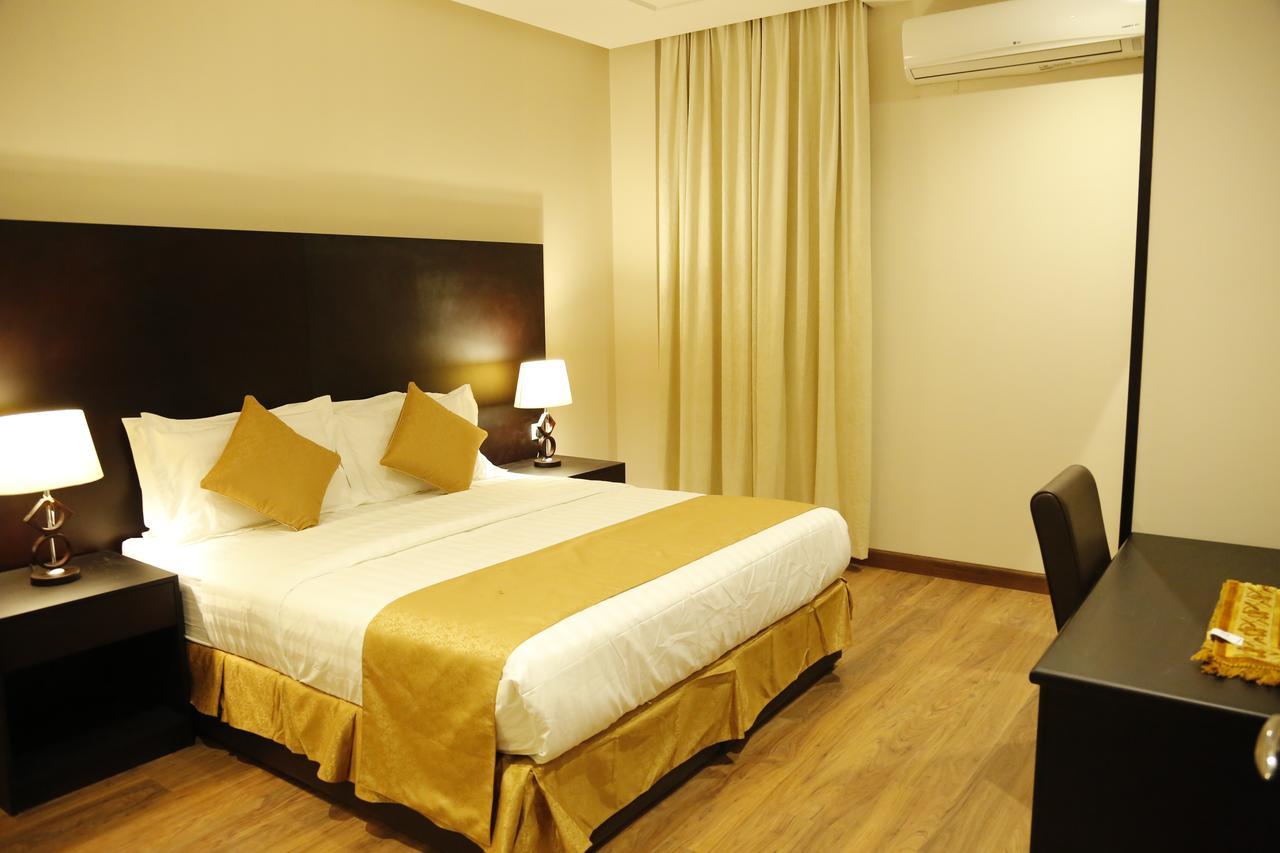 Flora Hotel Suite 2 فلورا2 للشقق المخدومة Riyadh Eksteriør bilde