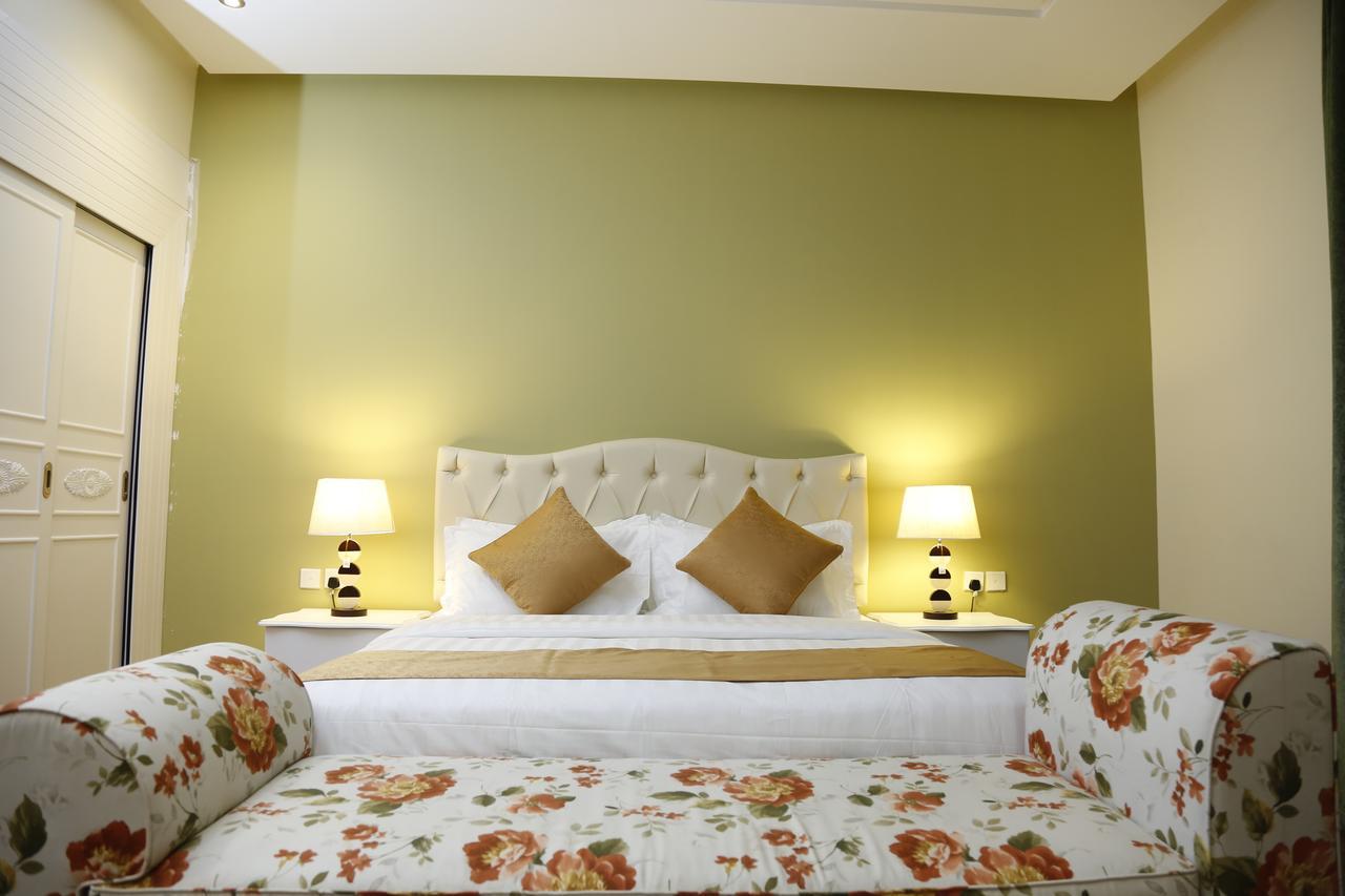 Flora Hotel Suite 2 فلورا2 للشقق المخدومة Riyadh Eksteriør bilde