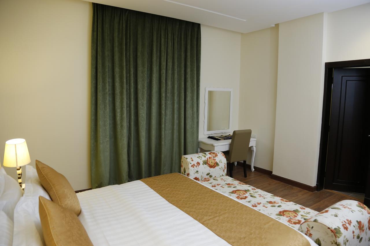 Flora Hotel Suite 2 فلورا2 للشقق المخدومة Riyadh Eksteriør bilde